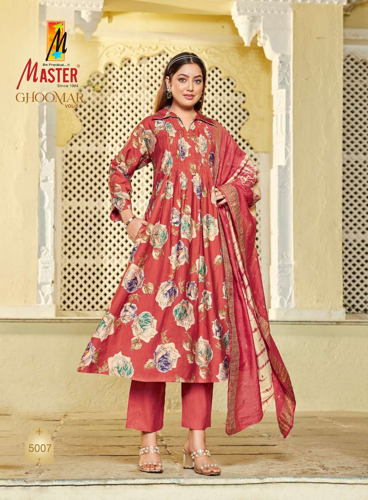 MASTER GHOOMER VOL 5 VERTICAN PRINT WITH POCKET KURTI KAMEEZ SUIT FESTIVAL INDIAN BUY MASTER GHOOMER VOL 5 VERTICAN PRINT WITH POCKET KURTI KAMEEZ SUIT FESTIVAL INDIAN BUY